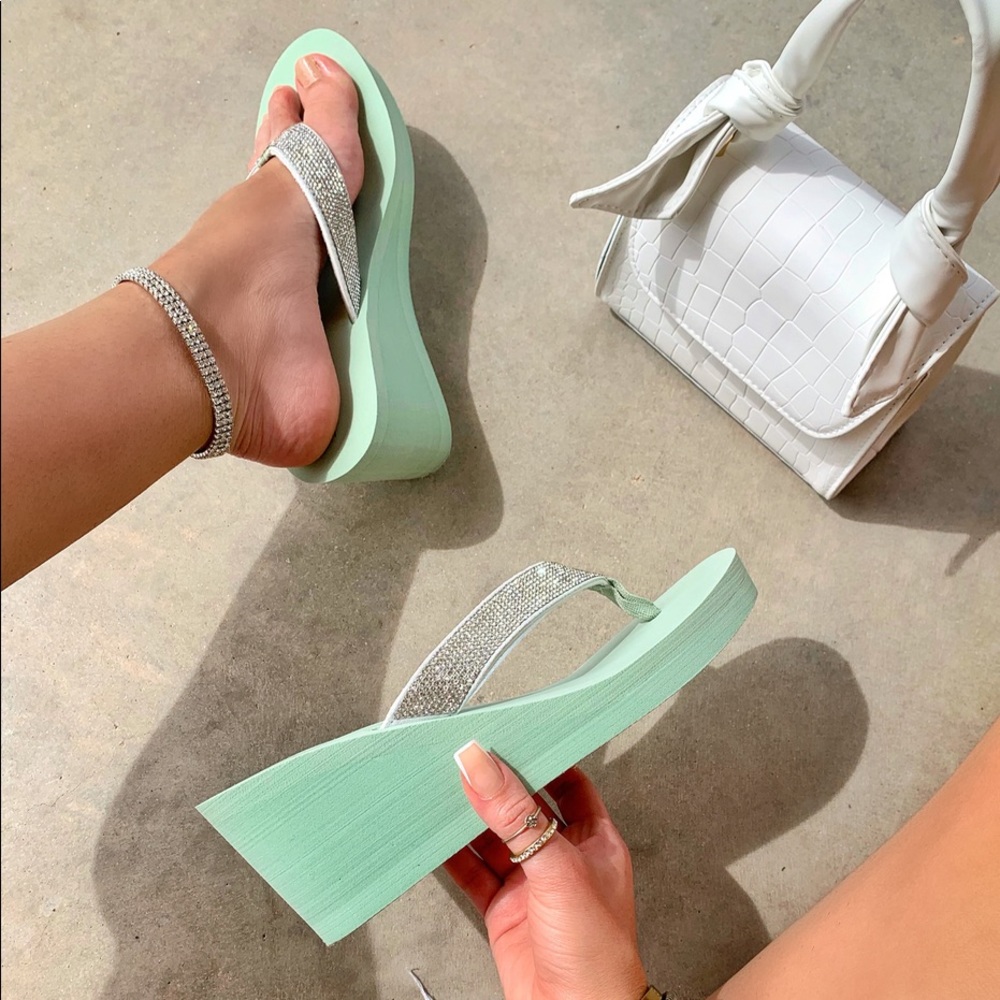 Sage y2k foam platform wedges